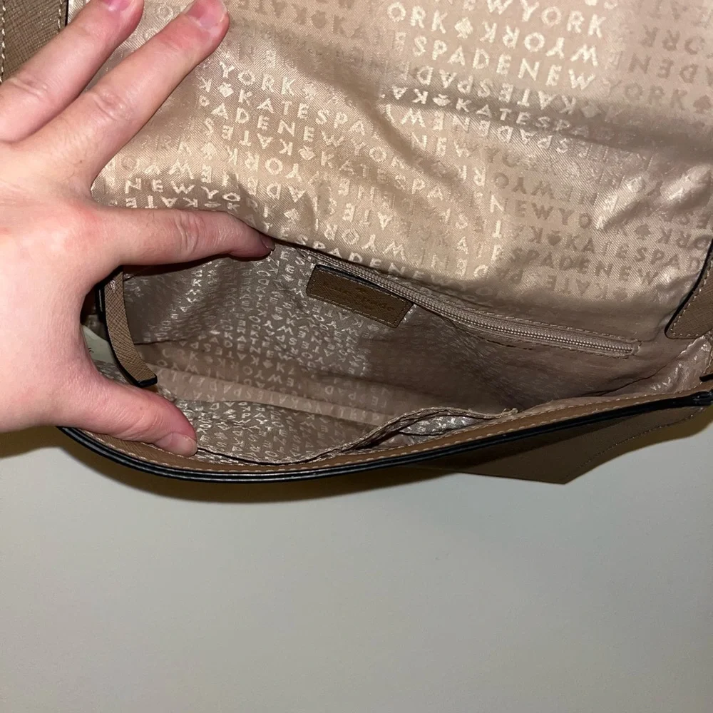 Kate Spade Cross Body Bag - Picture 7 of 8